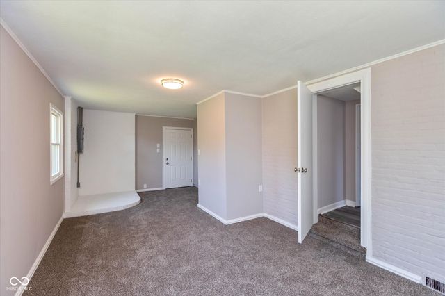 598 Johnson Avenue, Franklin, IN 46131