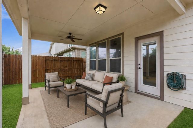 4028 Starbright Street, Houston, TX 77018