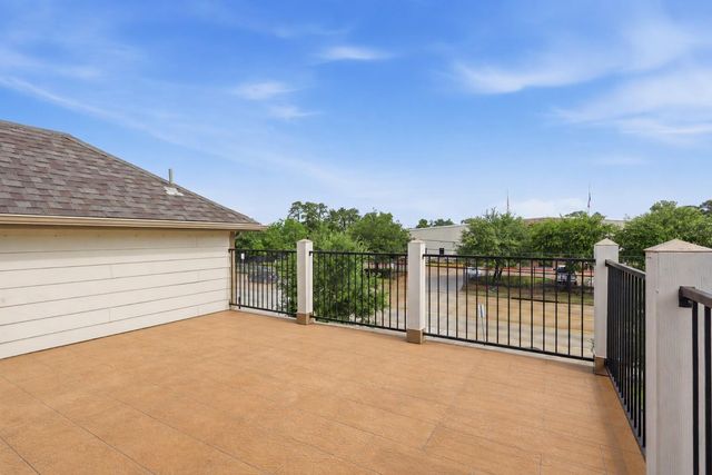 4028 Starbright Street, Houston, TX 77018