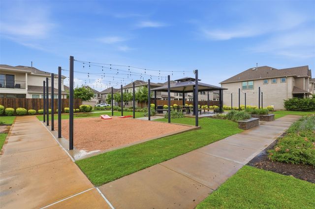 4028 Starbright Street, Houston, TX 77018