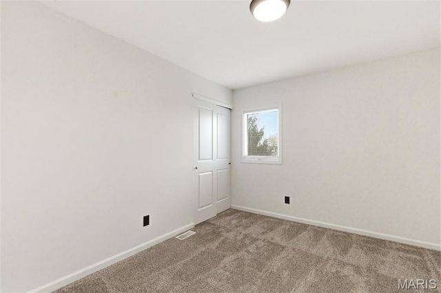 912 Hampshire Heath Drive, O'fallon, MO 63368