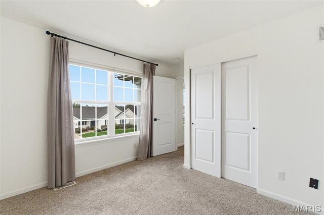 912 Hampshire Heath Drive, O'fallon, MO 63368