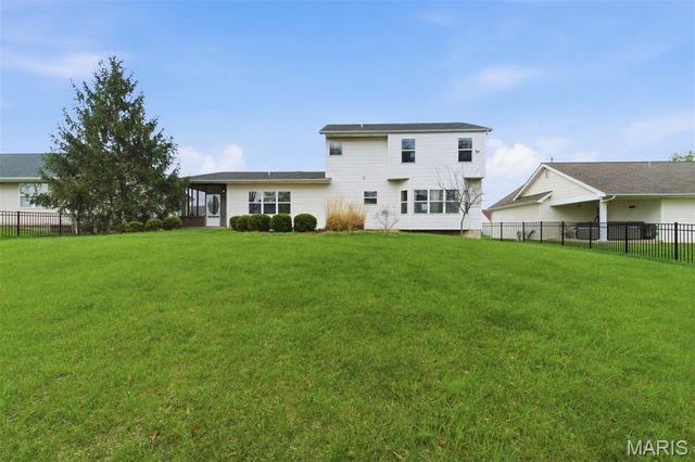 912 Hampshire Heath Drive, O'fallon, MO 63368