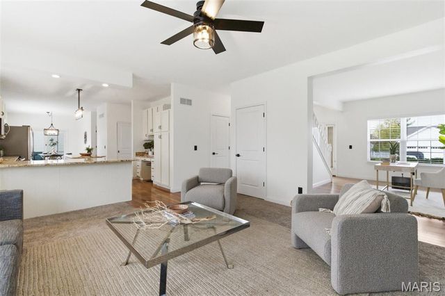 912 Hampshire Heath Drive, O'fallon, MO 63368