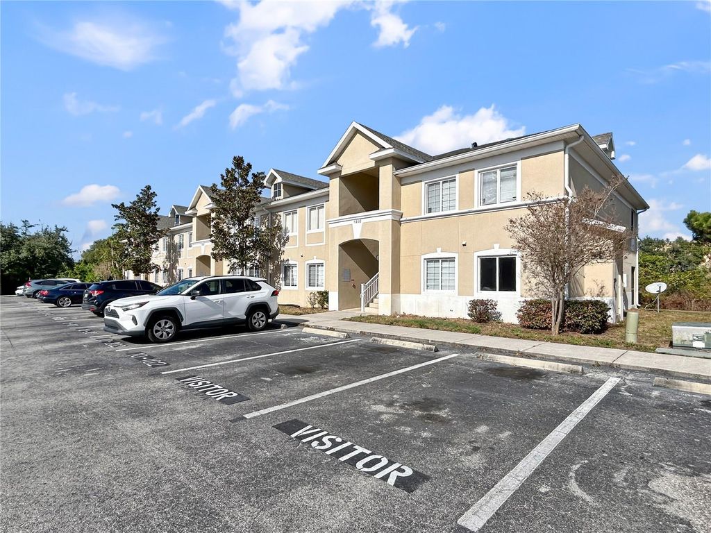 9510 NEWDALE WAY 102, Riverview, FL 33578