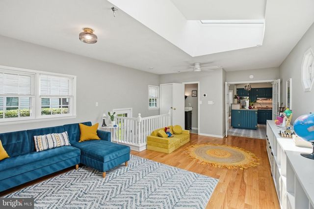 320 LENOX RD, Havertown, PA 19083