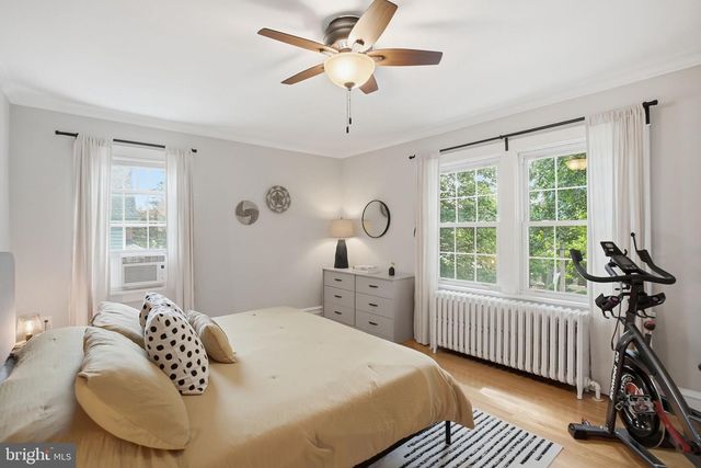 320 LENOX RD, Havertown, PA 19083