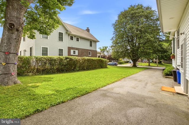 320 LENOX RD, Havertown, PA 19083