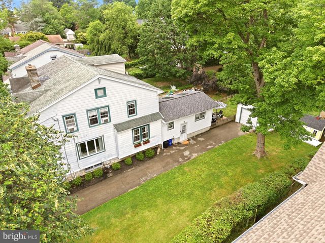 320 LENOX RD, Havertown, PA 19083