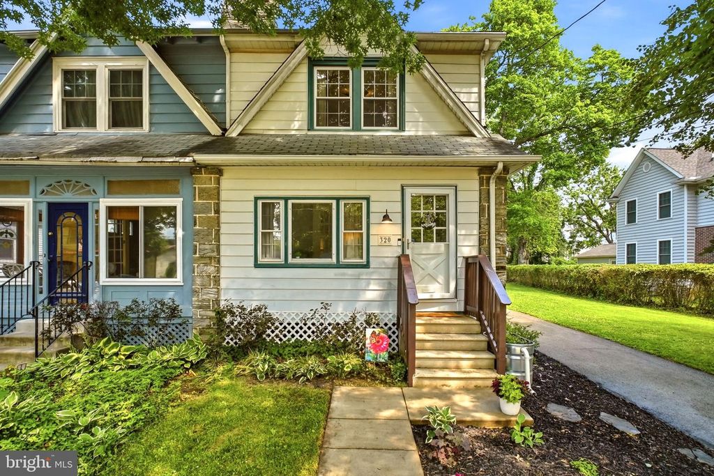320 LENOX RD, Havertown, PA 19083