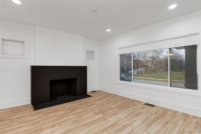 3297 Taylor Street, Detroit, MI 48206