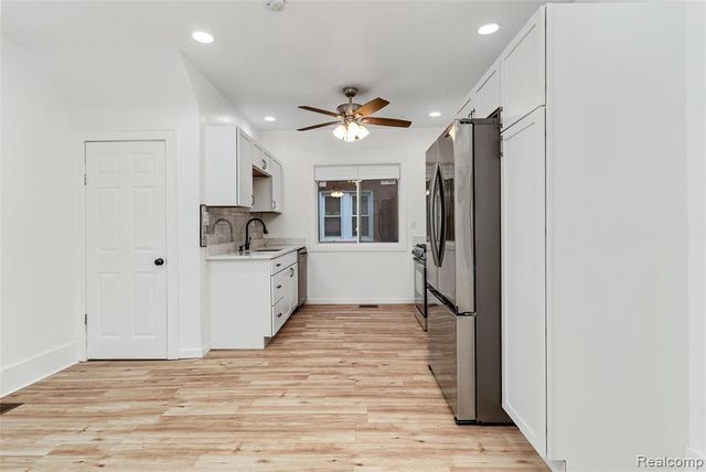 3297 Taylor Street, Detroit, MI 48206