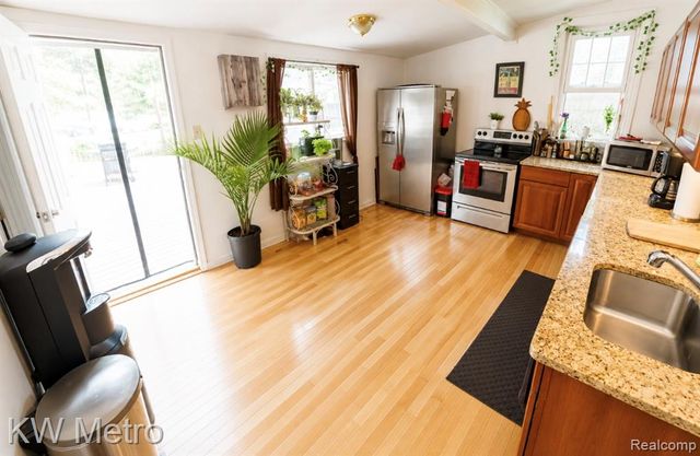 1406 Rosewood Street, Ferndale, MI 48220