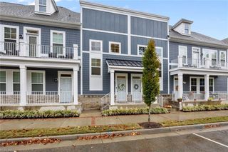 1521 Redoubt RD # 3B, Williamsburg, VA 23185