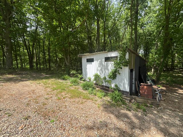 4477 104th Avenue, Allegan, MI 49010