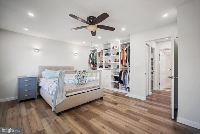 133 N BAYLOR DR, Sterling, VA 20164