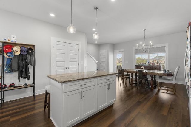 187 Pima Trl, Lebanon, TN 37087
