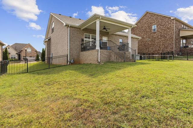 187 Pima Trl, Lebanon, TN 37087