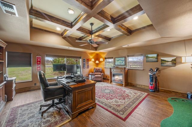 3 Meadowcreek Drive, Melissa, TX 75454