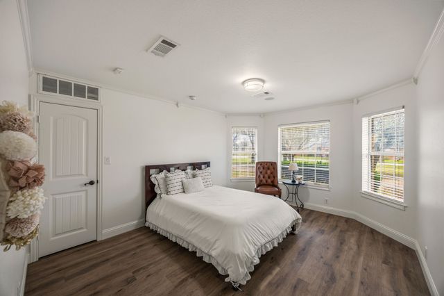 3 Meadowcreek Drive, Melissa, TX 75454