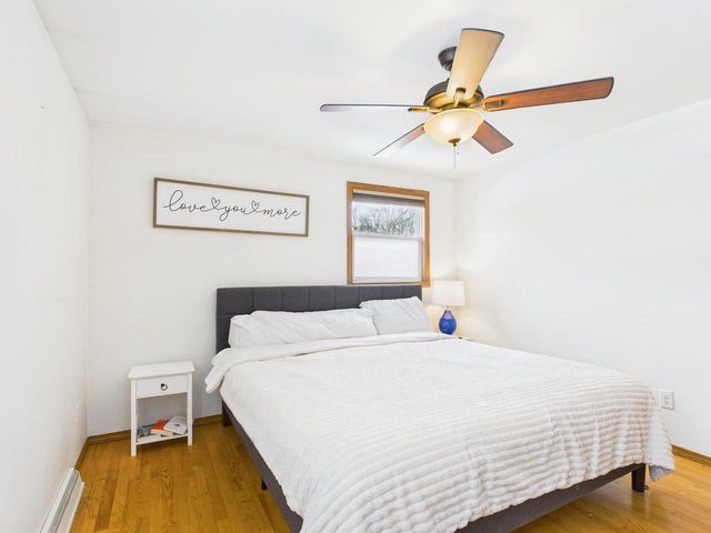 1205 S TAYLOR STREET, Green Bay, WI 54304