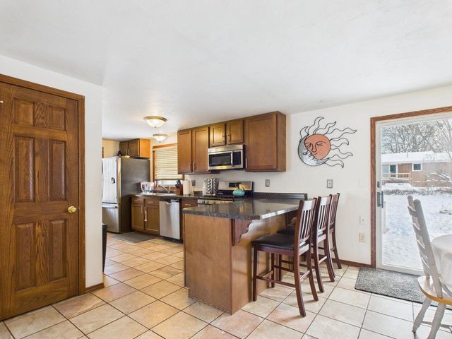 1205 S TAYLOR STREET, Green Bay, WI 54304