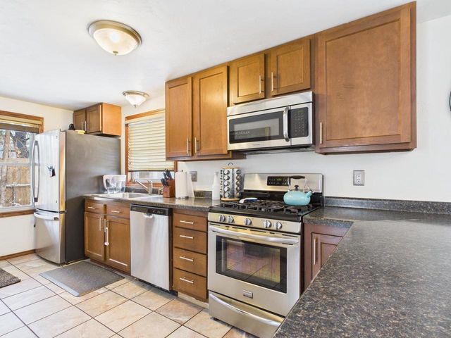 1205 S TAYLOR STREET, Green Bay, WI 54304