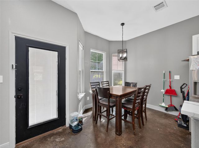 108 W Keomuku LN, Bastrop, TX 78602