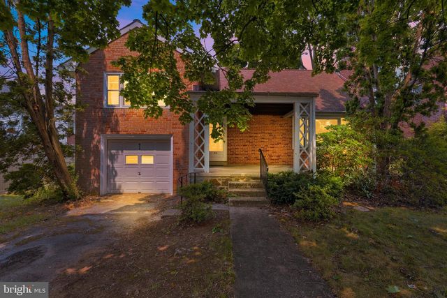 812 PENNDALE AVE, Reading, PA 19606
