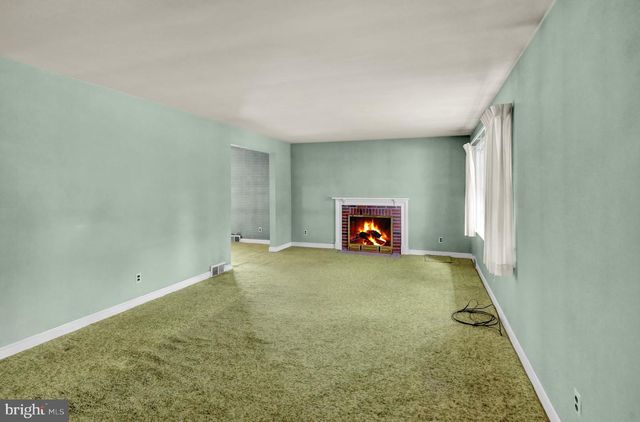 812 PENNDALE AVE, Reading, PA 19606