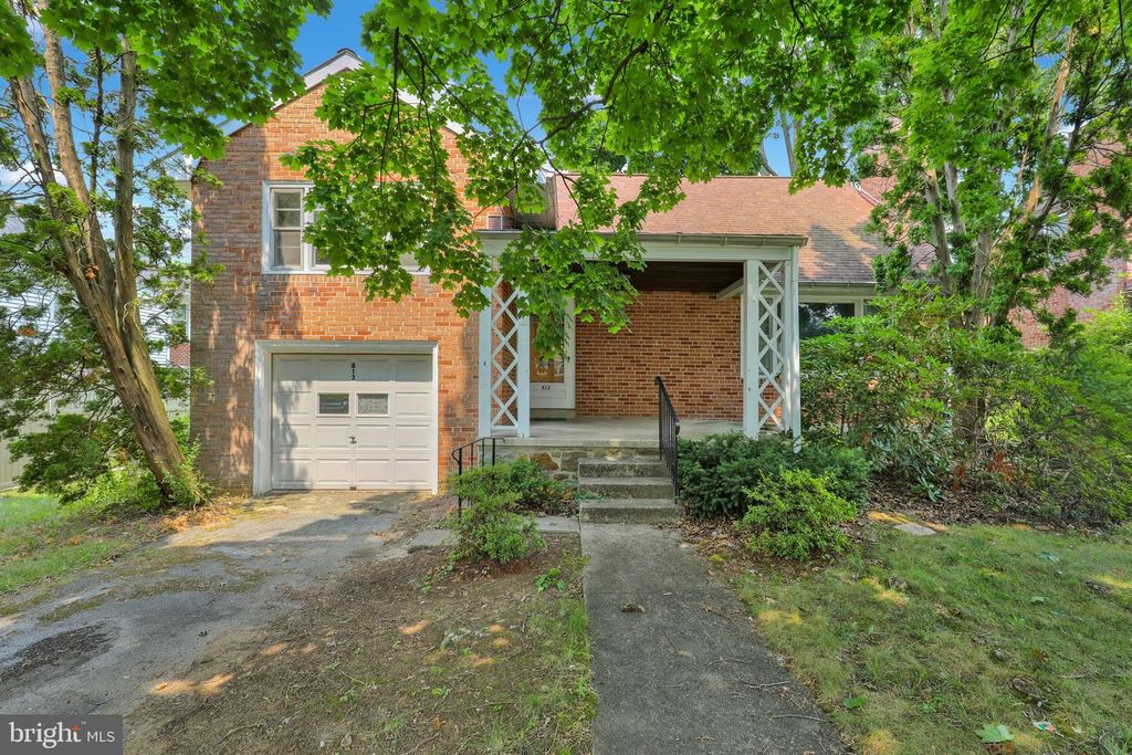 812 PENNDALE AVE, Reading, PA 19606