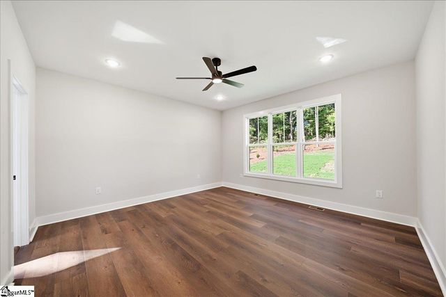 318 Bouldercrest Court, Spartanburg, SC 29301