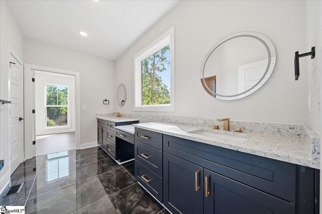 318 Bouldercrest Court, Spartanburg, SC 29301