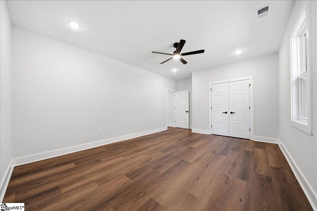 318 Bouldercrest Court, Spartanburg, SC 29301