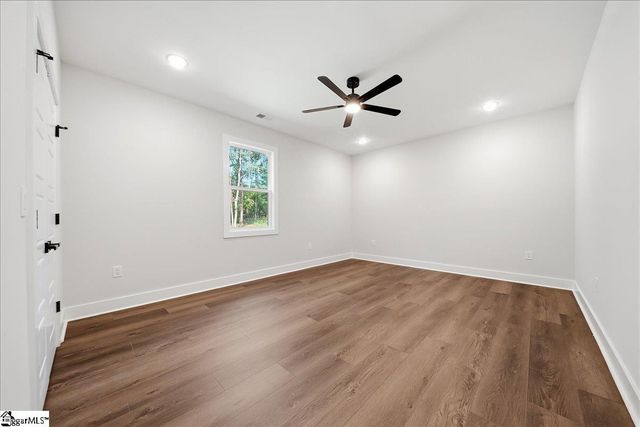 318 Bouldercrest Court, Spartanburg, SC 29301