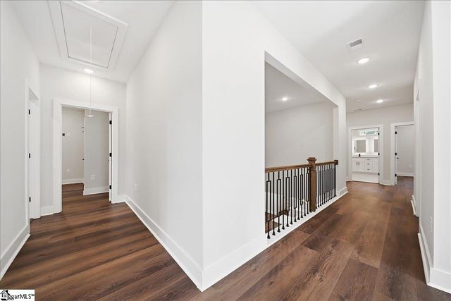 318 Bouldercrest Court, Spartanburg, SC 29301