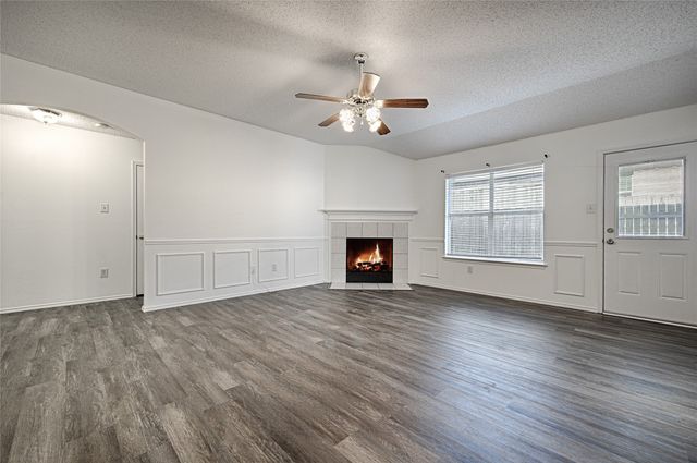 4524 Brimstone Drive, Fort Worth, TX 76244