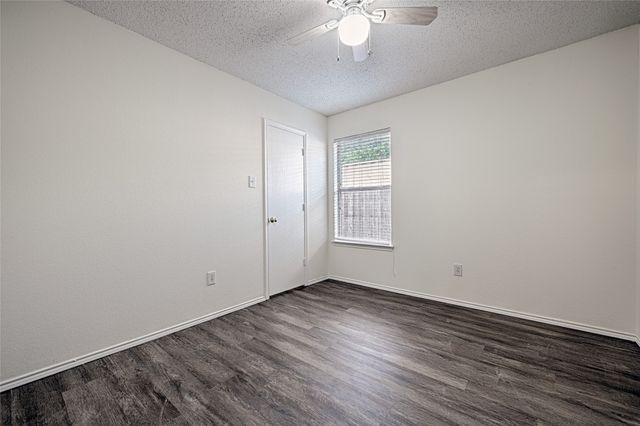 4524 Brimstone Drive, Fort Worth, TX 76244