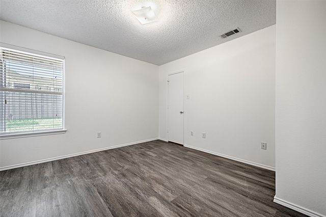 4524 Brimstone Drive, Fort Worth, TX 76244