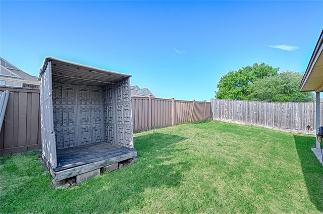 4524 Brimstone Drive, Fort Worth, TX 76244