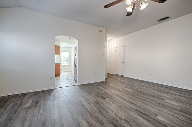 4524 Brimstone Drive, Fort Worth, TX 76244