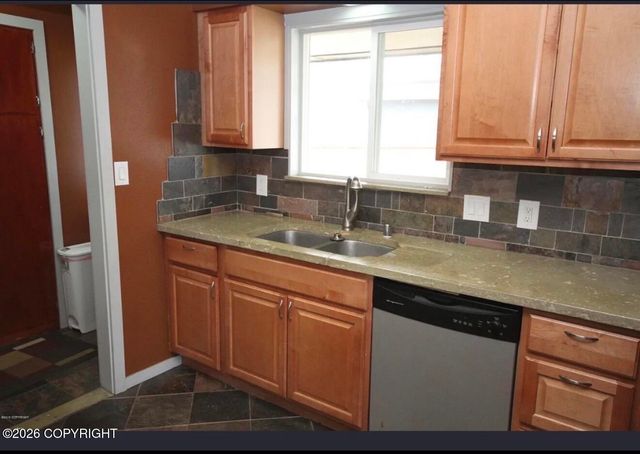 1633 Northwestern Avenue, Anchorage, AK 99508