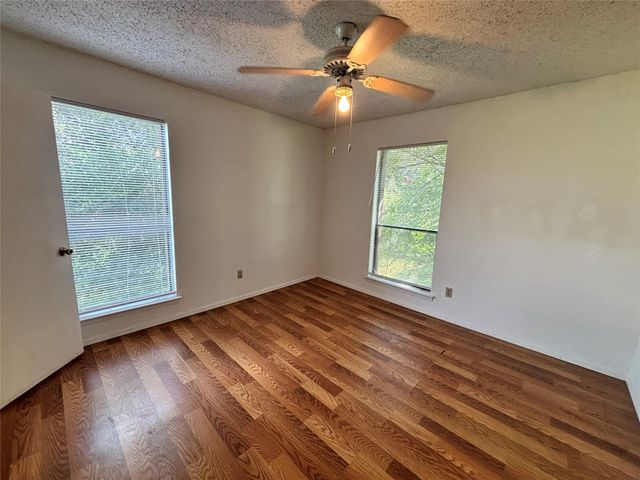 249 Craddock Ave, San Marcos, TX 78666