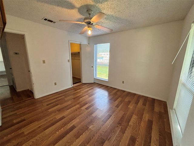 249 Craddock Ave, San Marcos, TX 78666