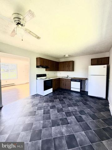 111 HAVEN TER, Winchester, VA 22602