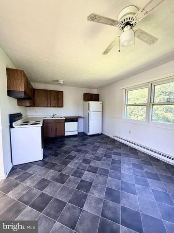 111 HAVEN TER, Winchester, VA 22602