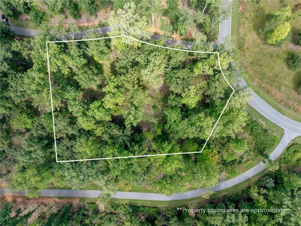 119 Sandy Hollow Court, Six Mile, SC 29682