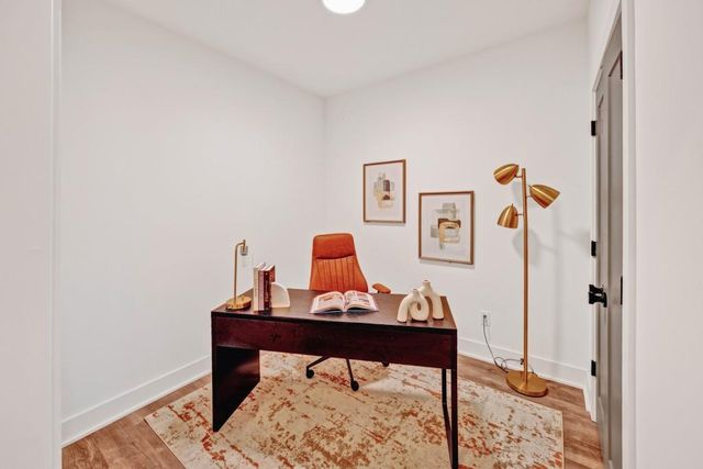 14 Becker Place NW, Atlanta, GA 30307