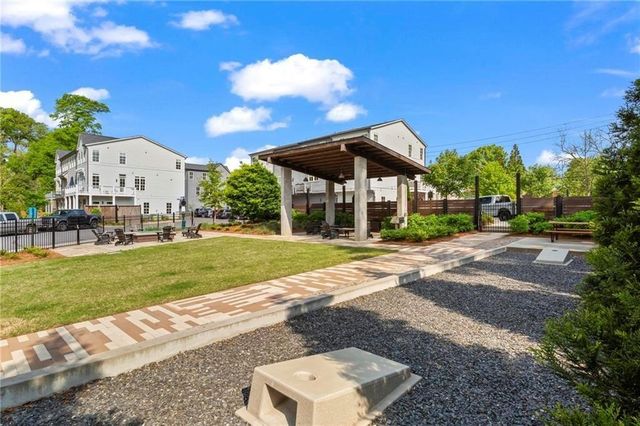 14 Becker Place NW, Atlanta, GA 30307