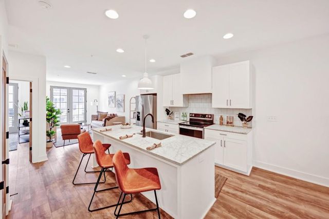 14 Becker Place NW, Atlanta, GA 30307